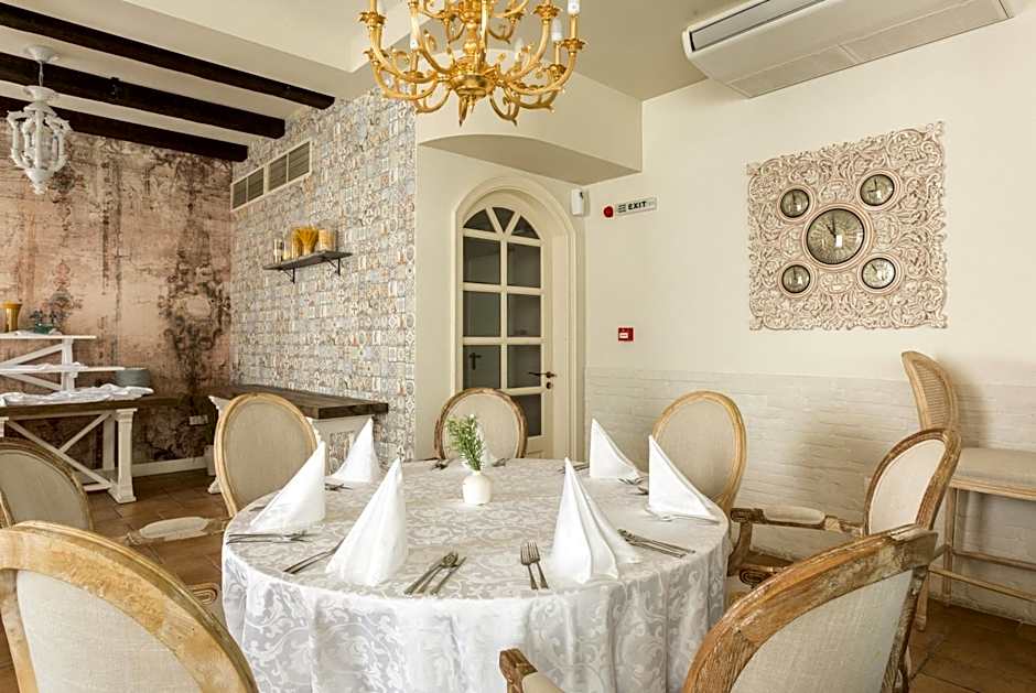 Therma Palace - Balneo SPA, Free parking & Beach