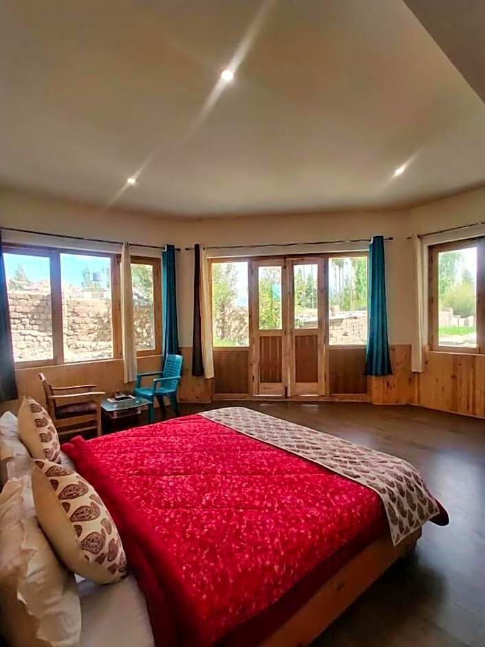 Glacier View Guest House