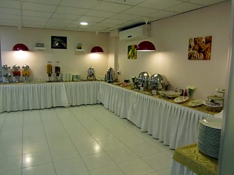 Jw Inn Hotel