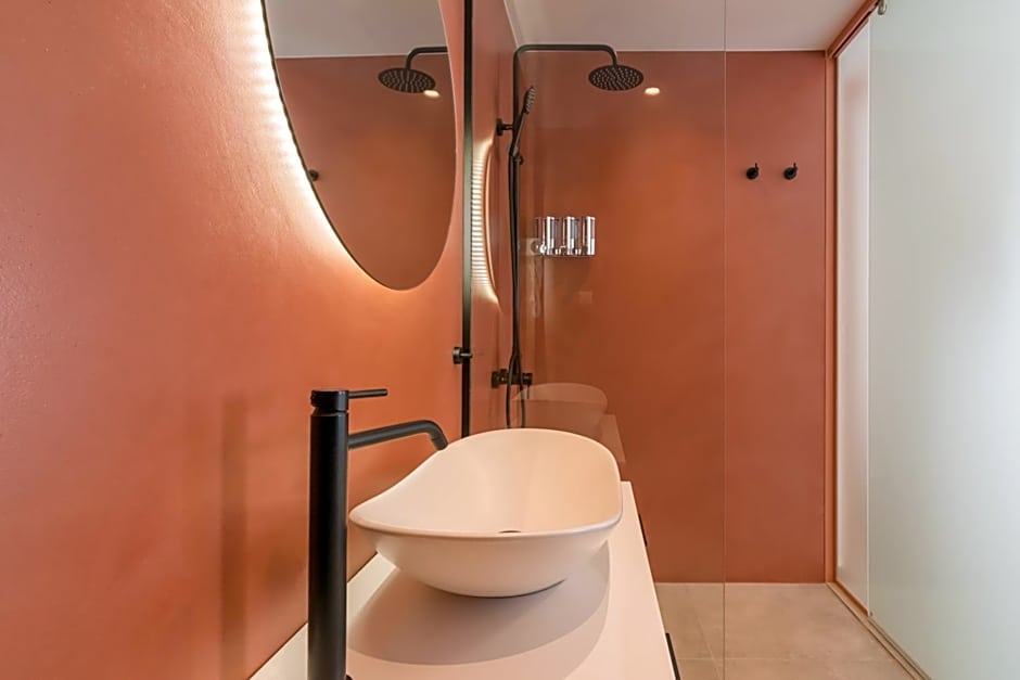 Athens Theatrou Apartments