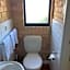 Hanbury Lodge
