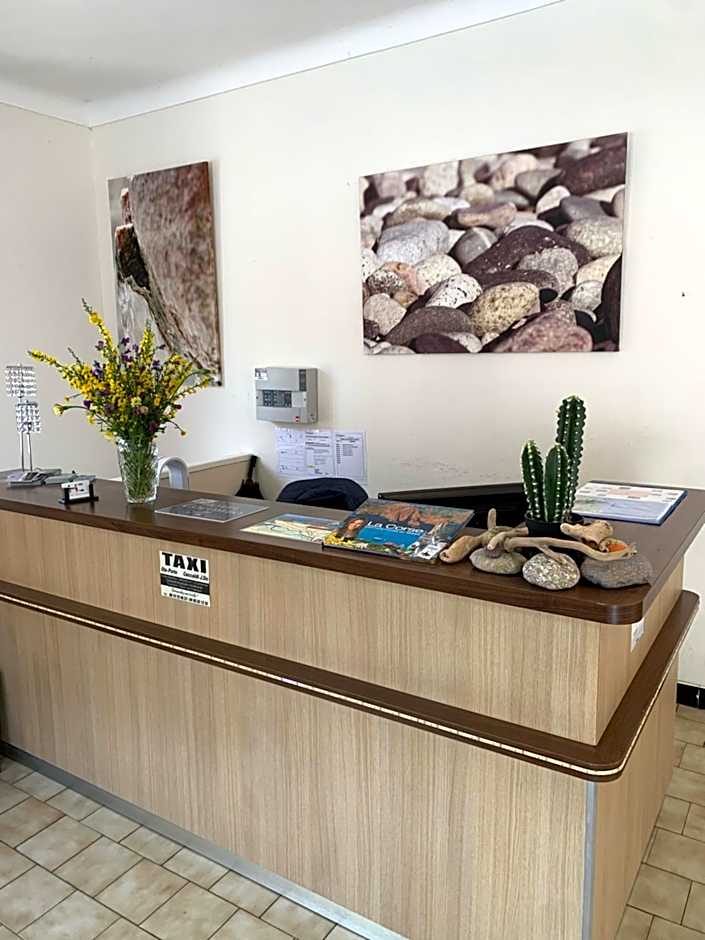 Hôtel Colombo- Porto Corse