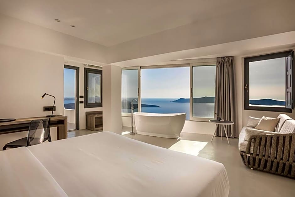 Sun Rocks Boutique Hotel - Caldera View Suites & Sunset Dining Experience