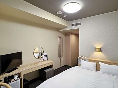 Double Room with Small Double Bed - Non-Smoking