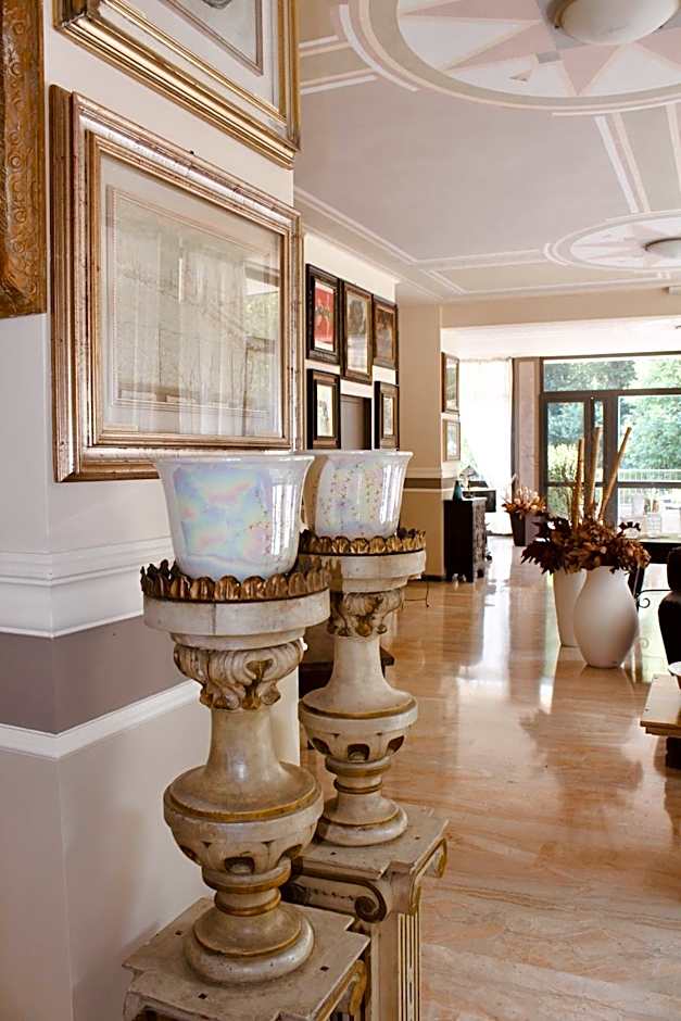 Art Hotel Pandos