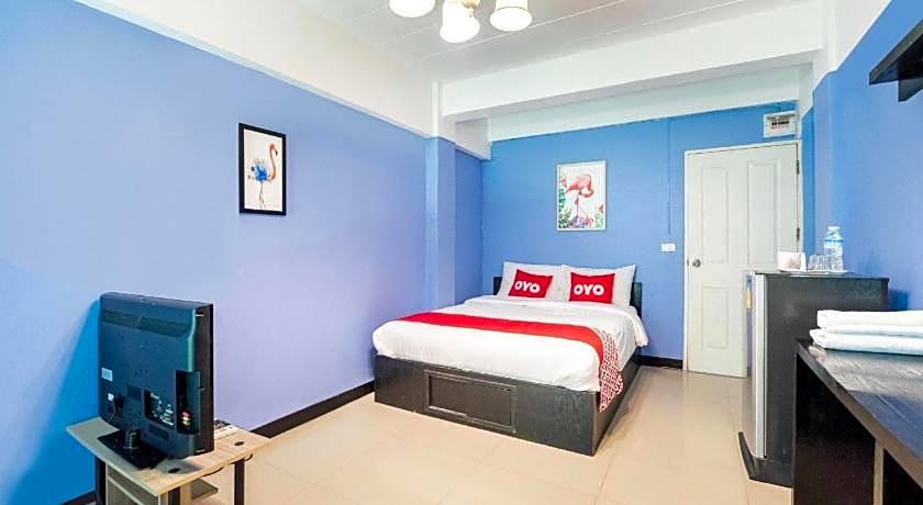 Super OYO 427 Chill Apartment