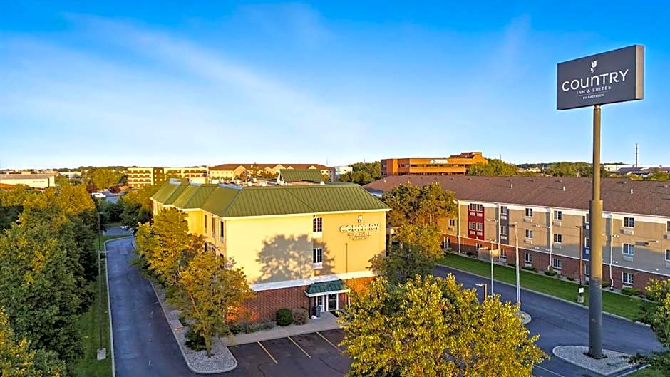Country Inn & Suites by Radisson, Merrillville, IN