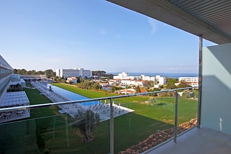 DOUBLE BALCONY POOL AND SEA VIEW 3 ADULTS