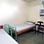 Hotel Sumber Waras