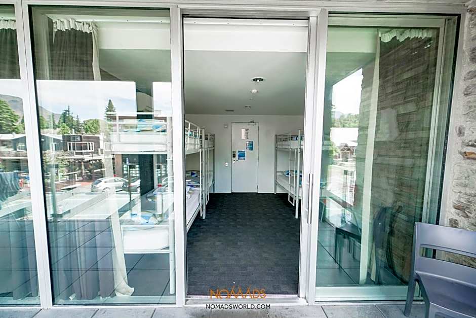 Nomads Queenstown Hostel