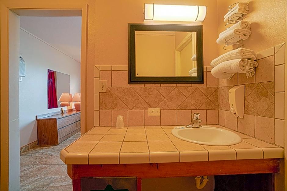 Vali Ho Motel By OYO Weslaco Mercedes