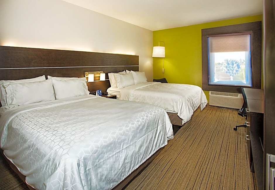 Holiday Inn Express Hotel & Suites Port Charlotte By IHG