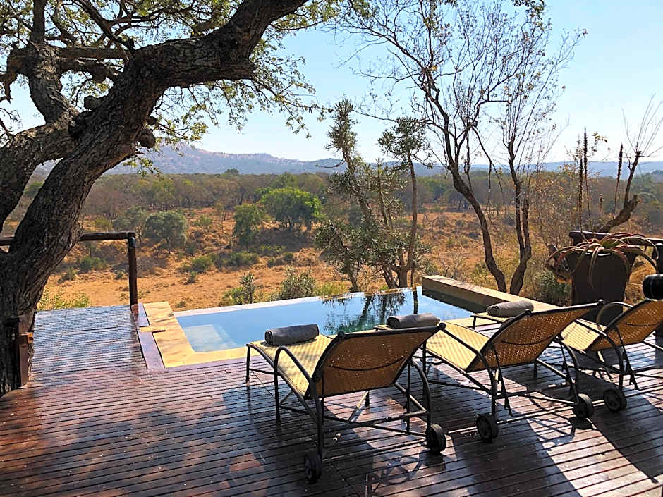 Amakhosi Safari Lodge