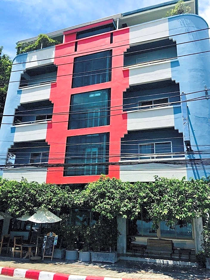 Win Hotel