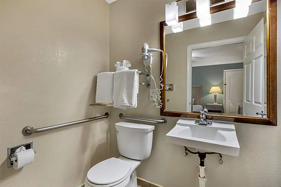 Best Western Tradewinds