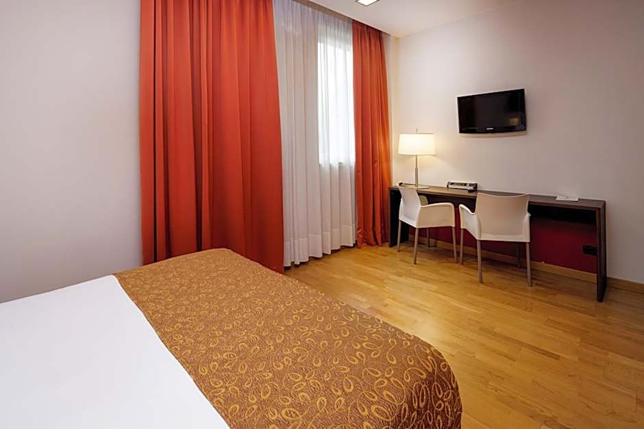 Best Western Falck Village Hotel