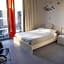 PLANT BASED b&b central Bruges