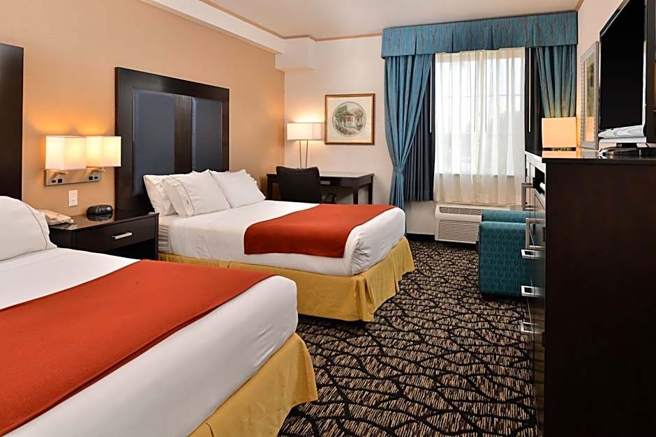 Holiday Inn Express Hotel & Suites Tacoma South - Lakewood By IHG