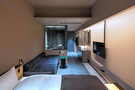 Superior Queen Room