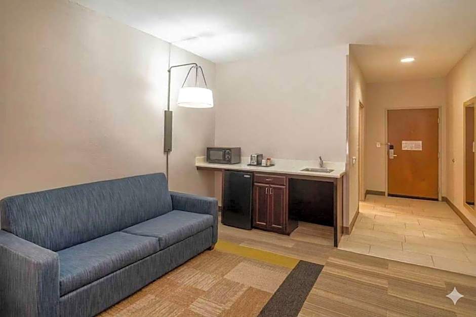 Holiday Inn Express Hotel & Suites-Magee By IHG