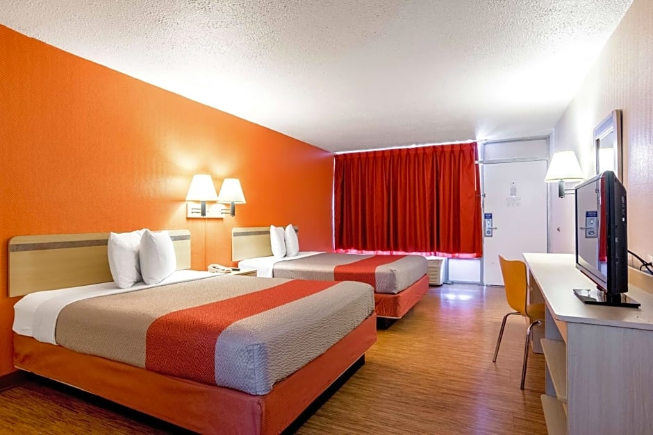 Motel 6-Marietta, GA - Atlanta Northwest