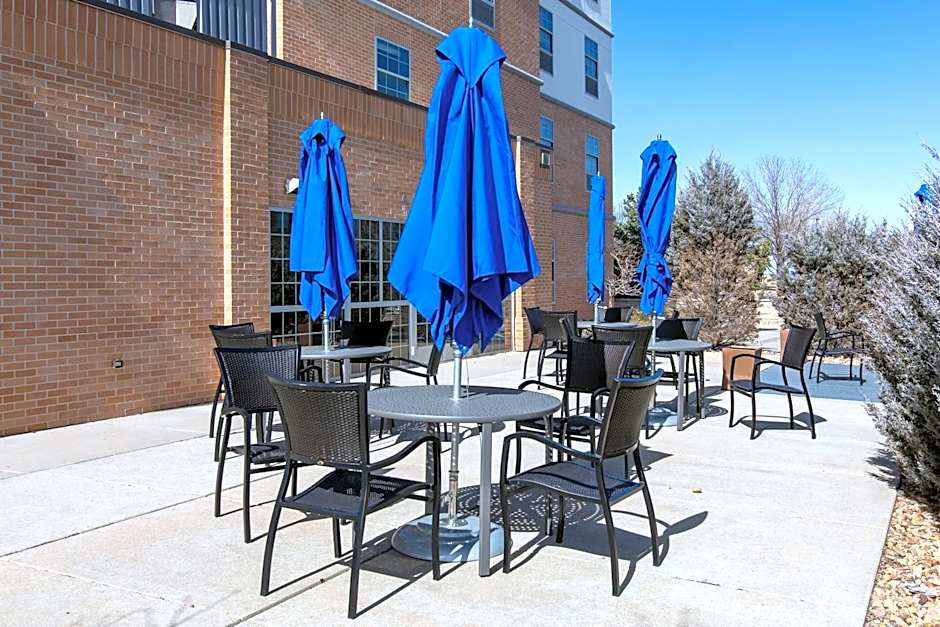 Holiday Inn Express & Suites Englewood - Denver South By IHG