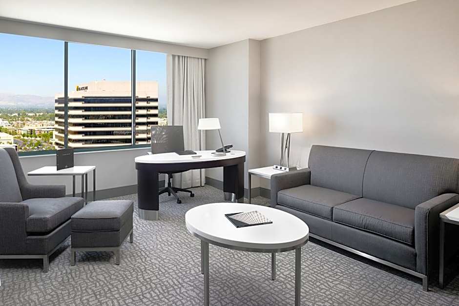 Hilton Woodland Hills/Los Angeles