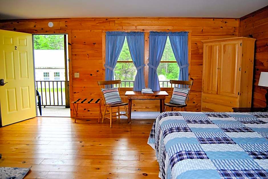 The Eggemoggin Reach Inn