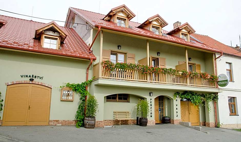 Penzion a vinařství U Vrbů