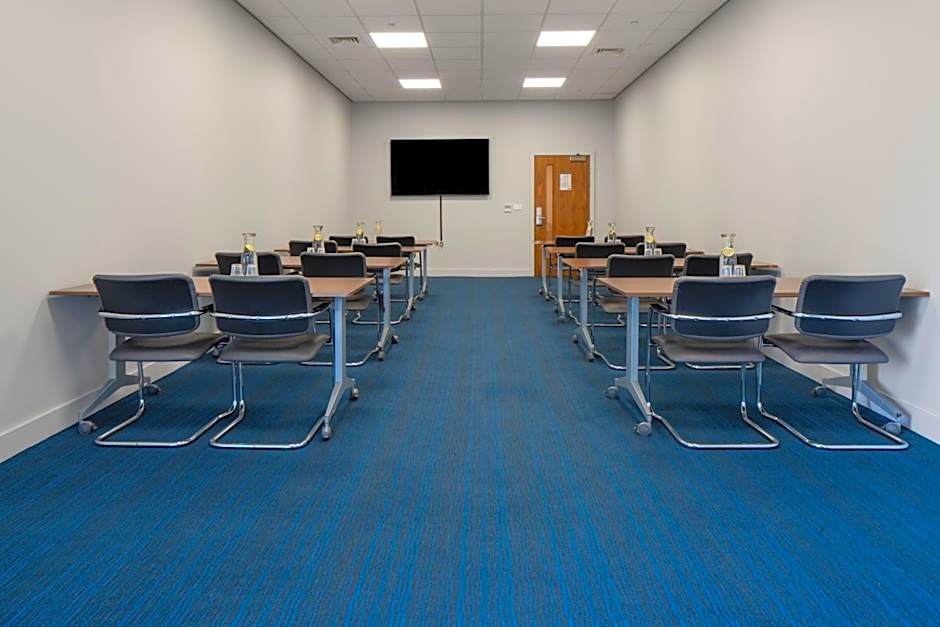 Holiday Inn Express Birmingham-Snow Hill By IHG