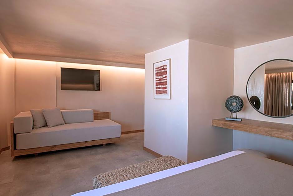 Indigo Suites Collection Adults Only