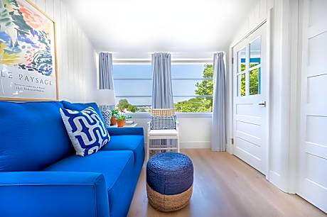 Marina Bay Cottages