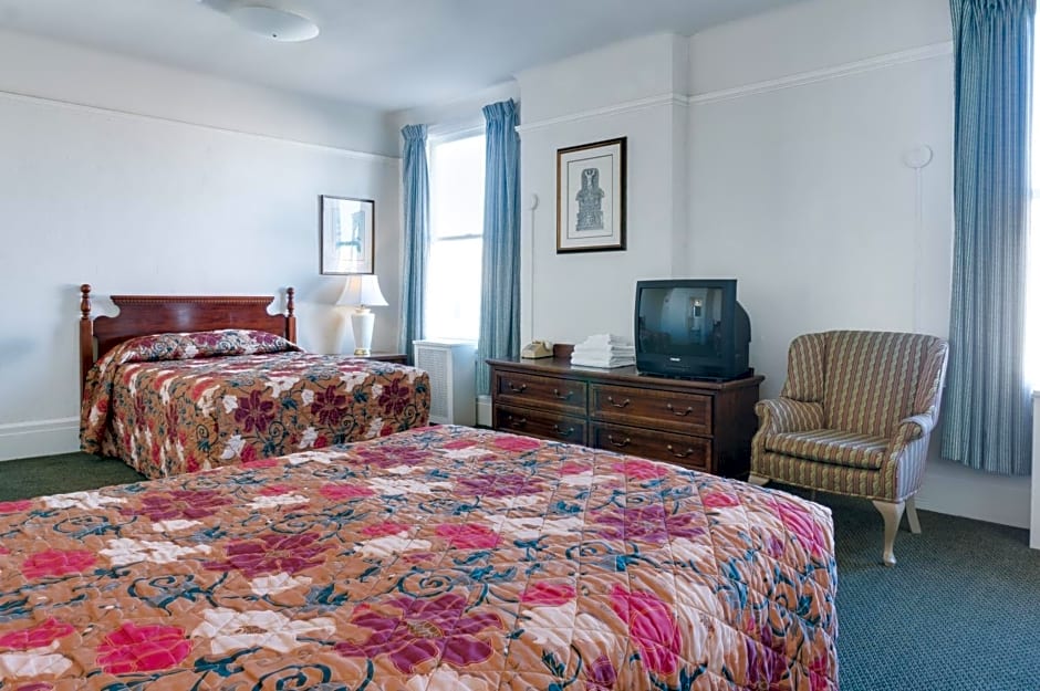 Aida Plaza Hotel
