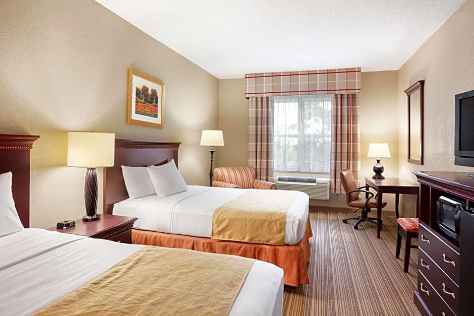 Country Inn & Suites by Radisson, Ithaca, NY