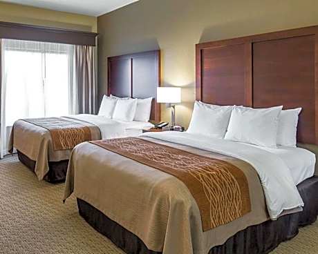 Efficiency Queen Room with Two Queen Beds - Non-Smoking