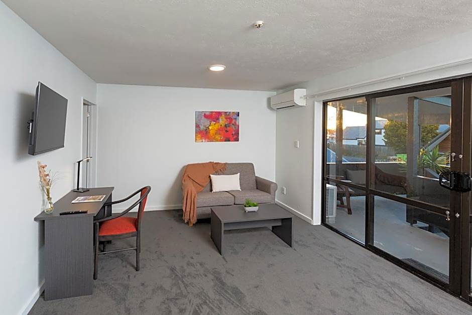 Carnmore Hagley Park