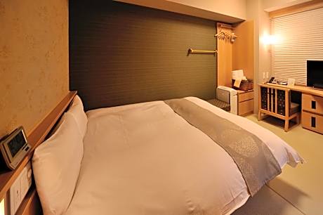 Double Room - Non-Smoking - No Daily Cleaning