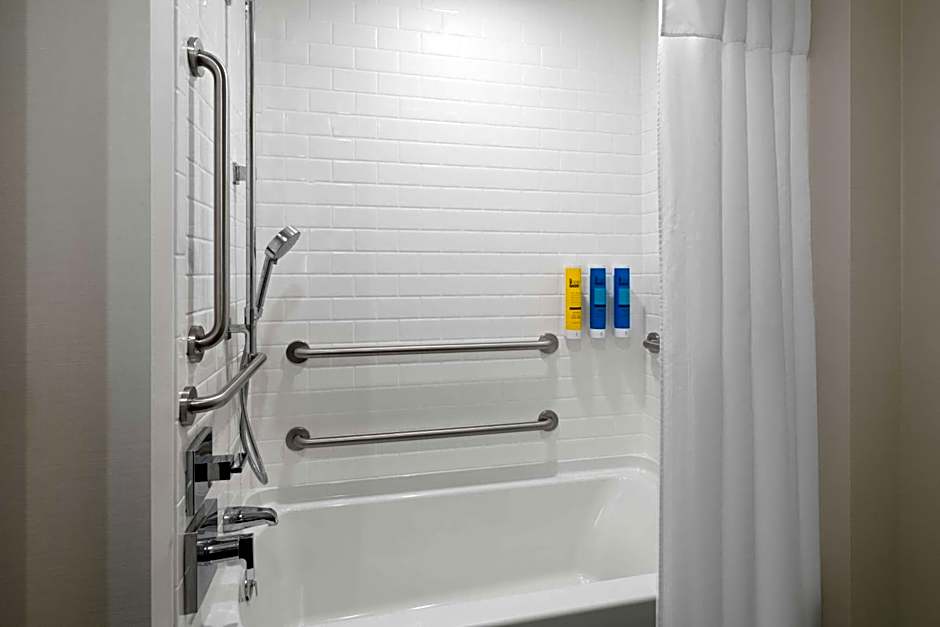 Tru By Hilton Wisconsin Dells