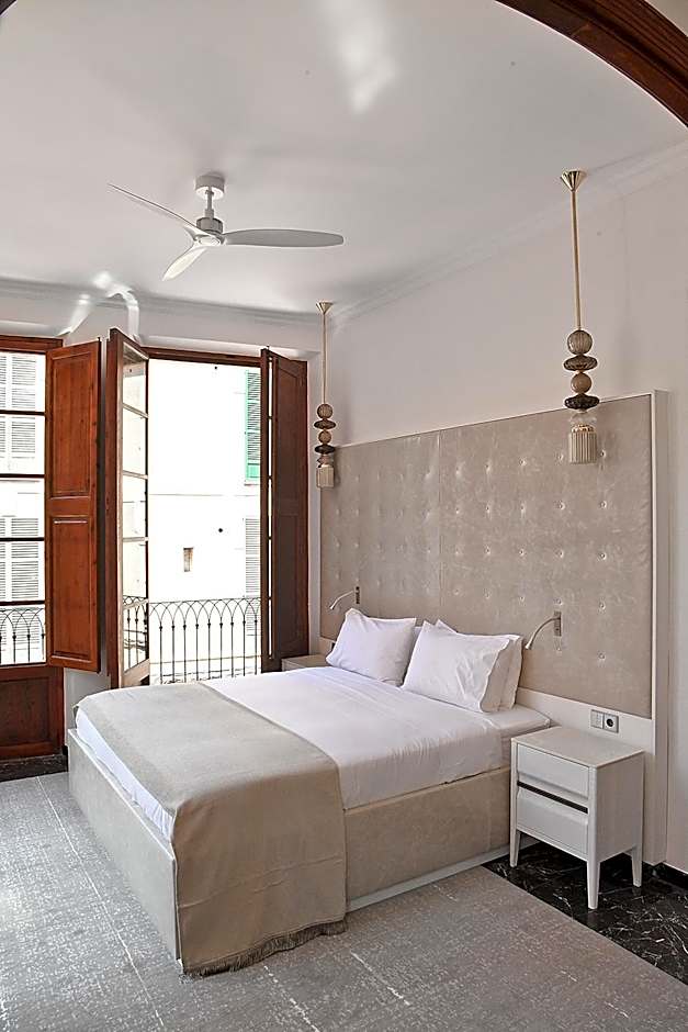 Palacio Can Marques by Puro