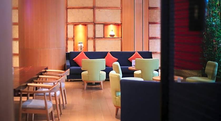 Crowne Plaza Zhuhai City Center By IHG