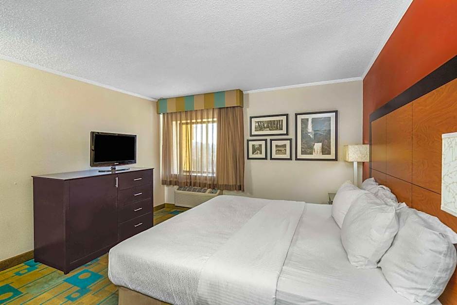 Baymont by Wyndham Meridian