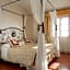 Hotel Casolare Le Terre Rosse