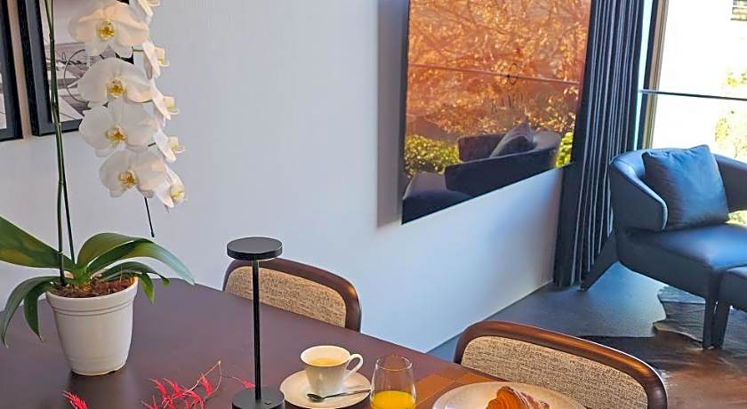 Kamo Residences by Reflections
