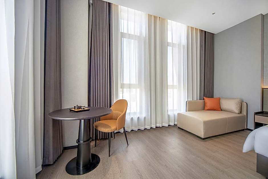 Rezen Dong Hotel Zhuanghe Wanda Plaza