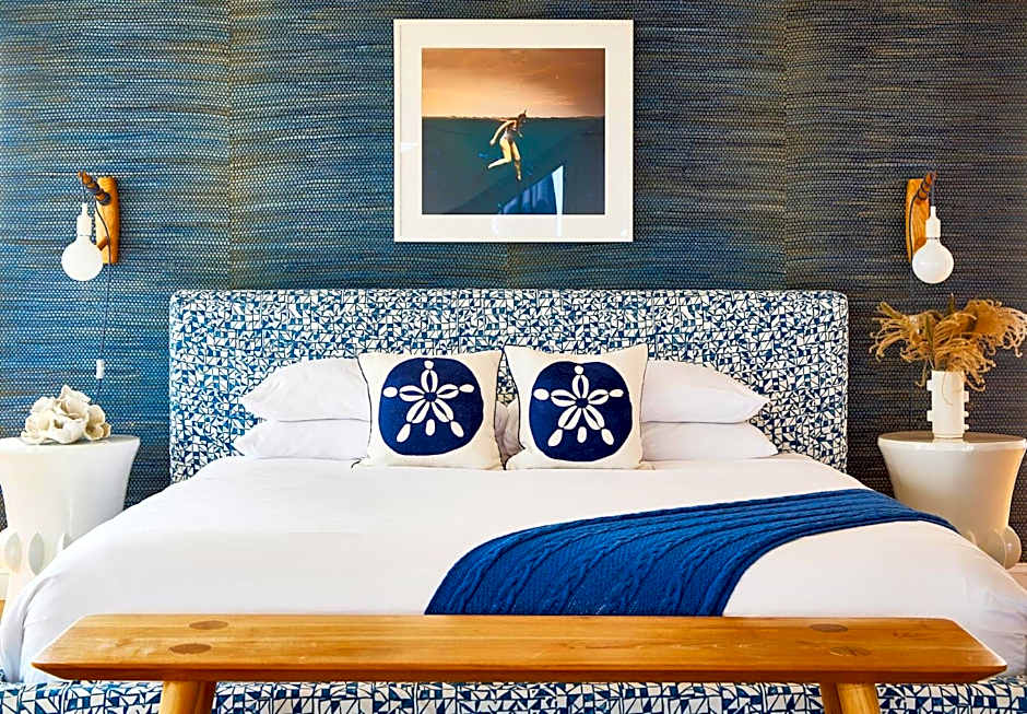 Blue - Inn on the Beach