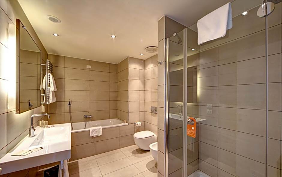 Milan Suite Hotel