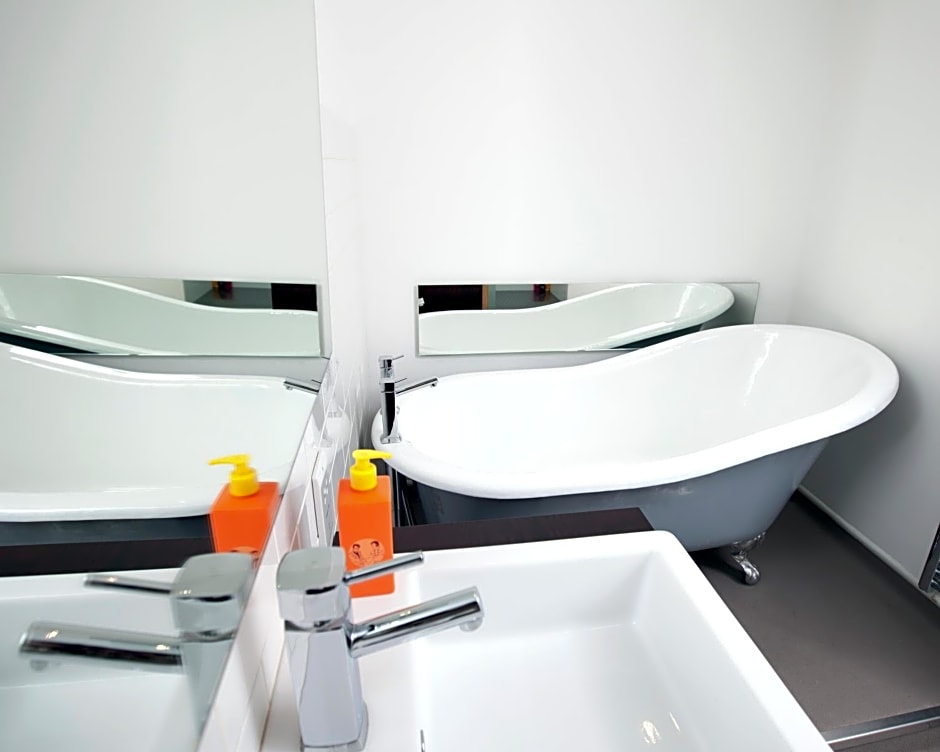 Carmelite Hotel; BW Signature Collection