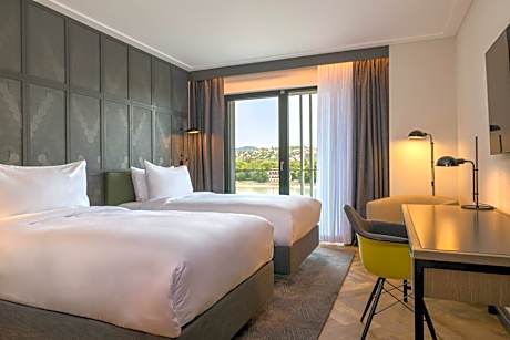 Superior, Guest room, 2 Twins, River view, Balcony