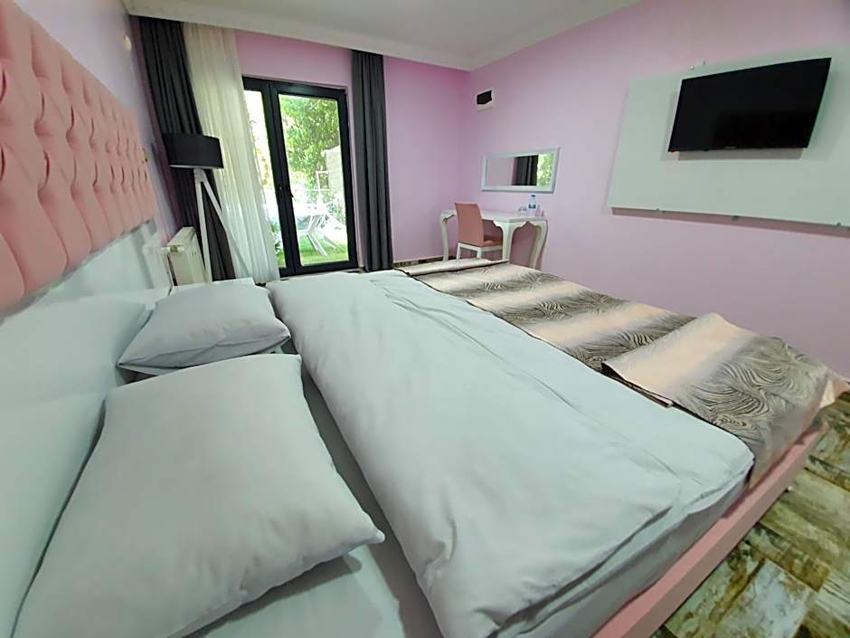 Kadifeli Konak Hotel & Bungalow