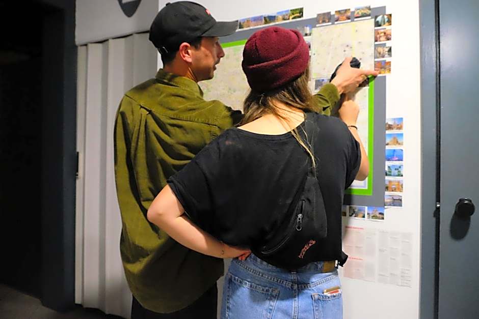 Alternative Creative Youth Hostel Barcelona